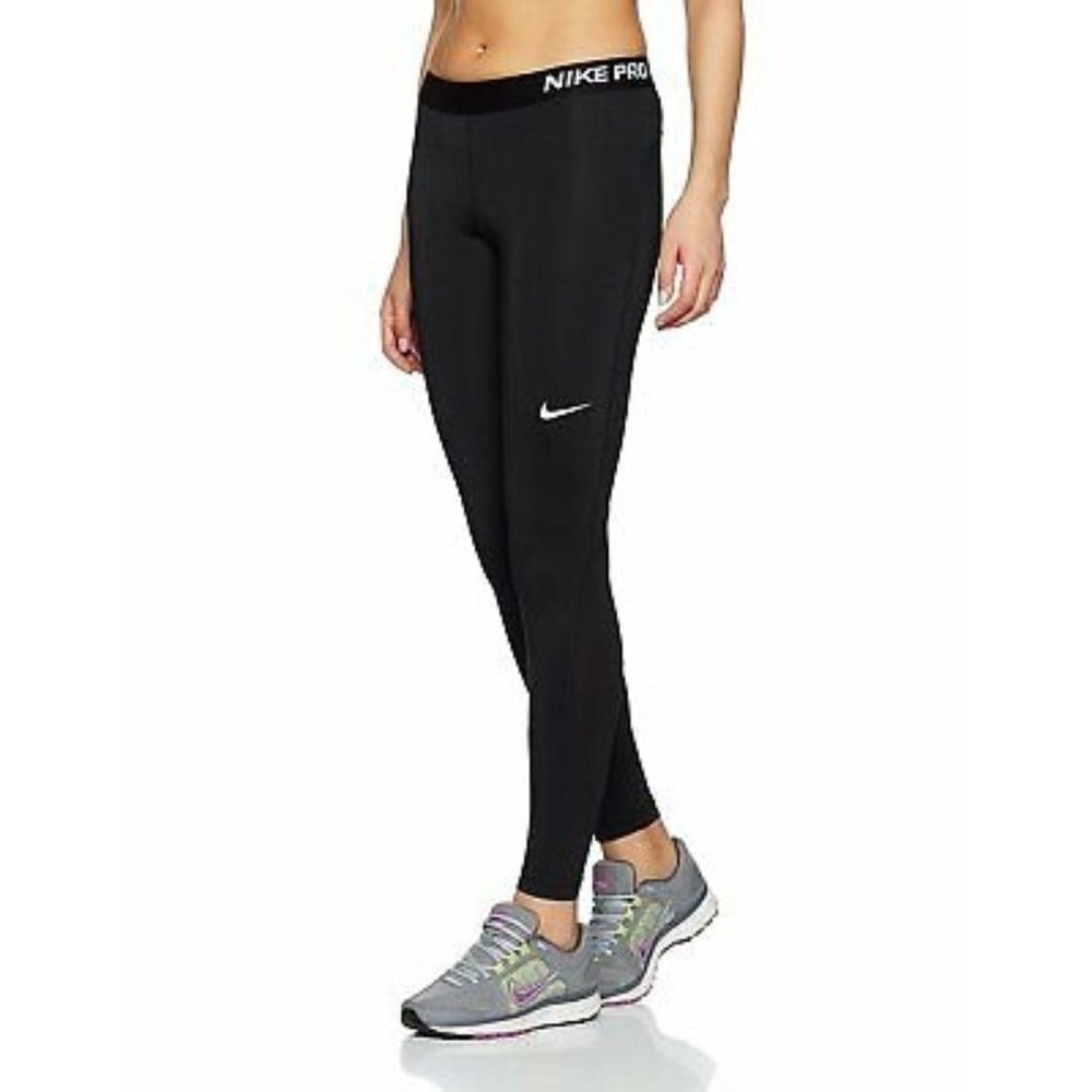 Nike: Good Condition Pro Core Compression Trainin… - image 1